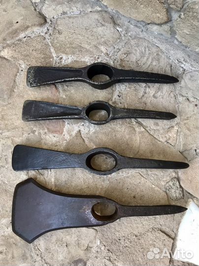 Кирка сапёрная, облегчённая