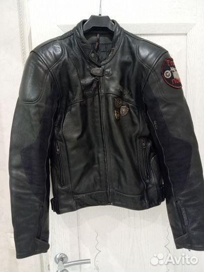 Мото куртка кожаная, р. 50