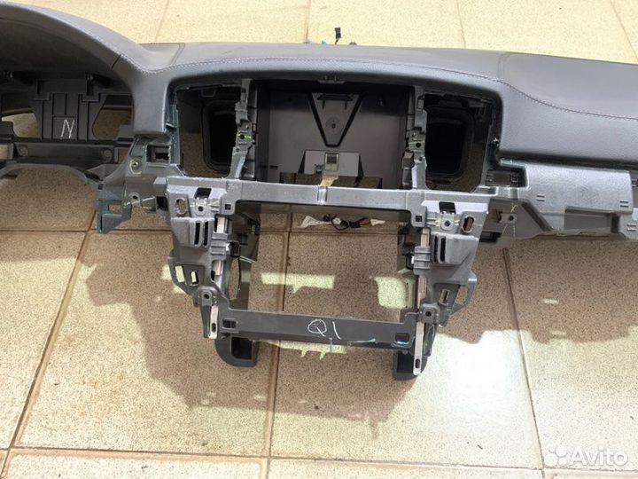 Передняя панель торпедо Mercedes-Benz Ml W166 M157