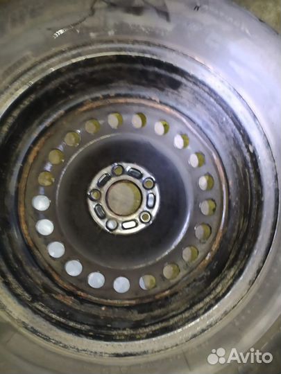 Bridgestone Blizzak LM-20 235/60 R16