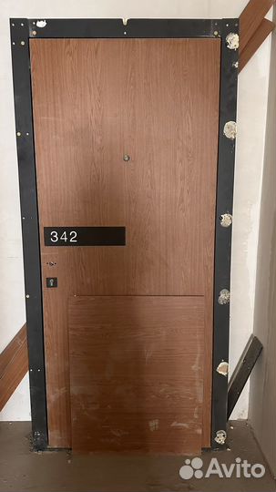 Дверь металлическая новая