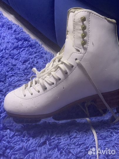 Фигурные коньки Jackson freestyle