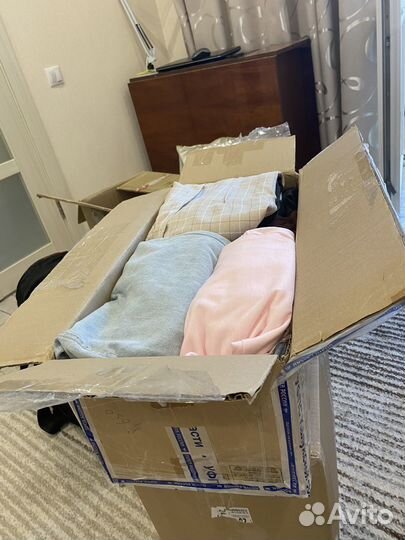 2 коробки вещей 40-42 размера