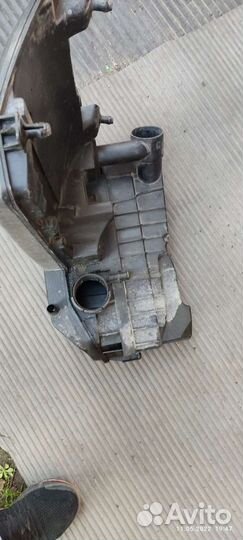 Корпус воздушного фильтра renault