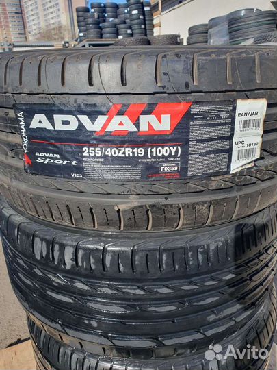Yokohama Advan Sport V103 255/40 R19