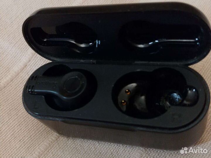 Беспроводные bluetooth наушники бу