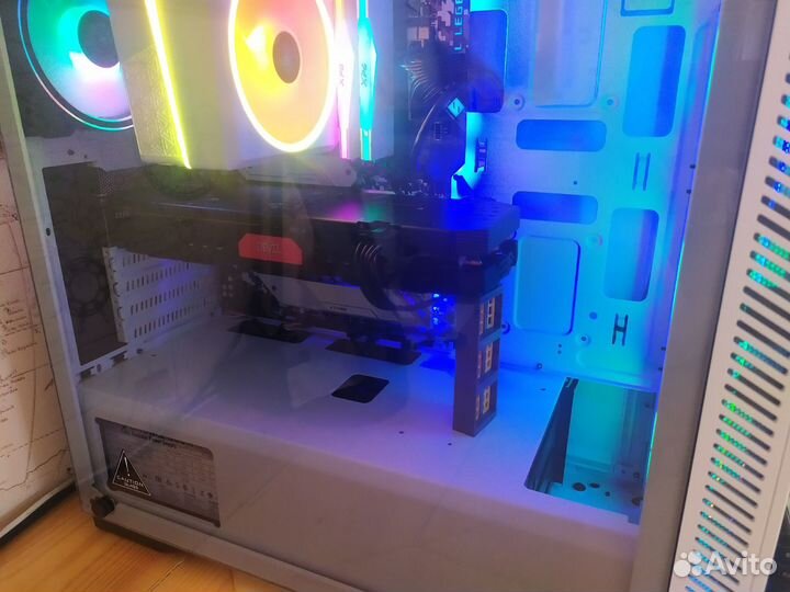 Видеокарта Radeon RX 570 4GB ос