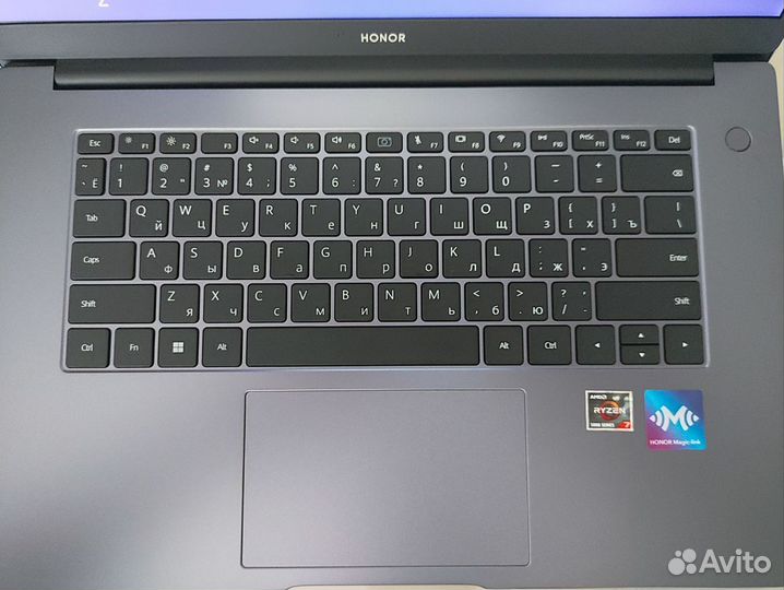 Новый Honor MagicBook 15 Ryzen 7/16гб/512гб/Win11