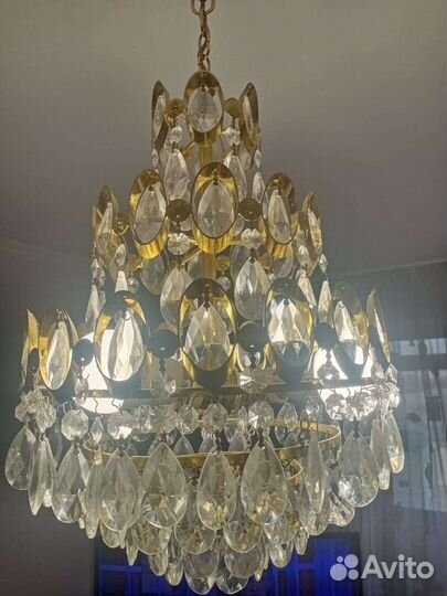 Хрустальная люстра производство Чехословакия