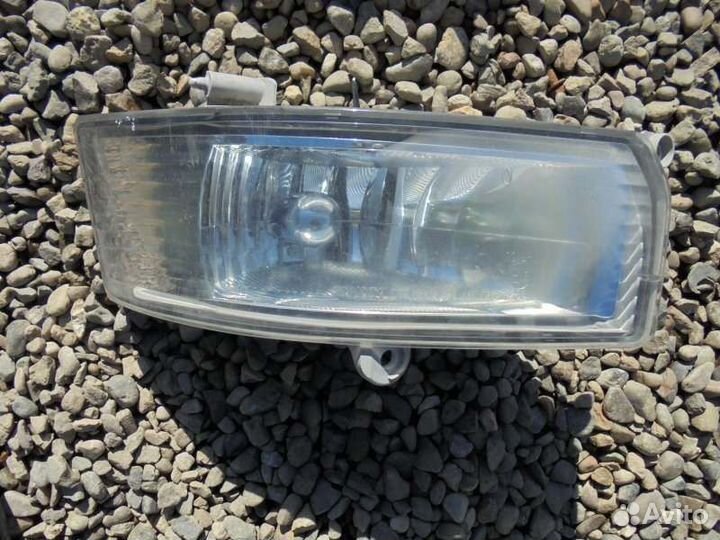 Туманка правая Toyota Camry ACV30 2AZ-FE 2005