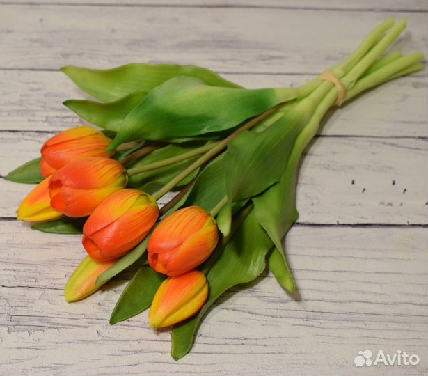 Букет искусственных тюльпанов (новые)