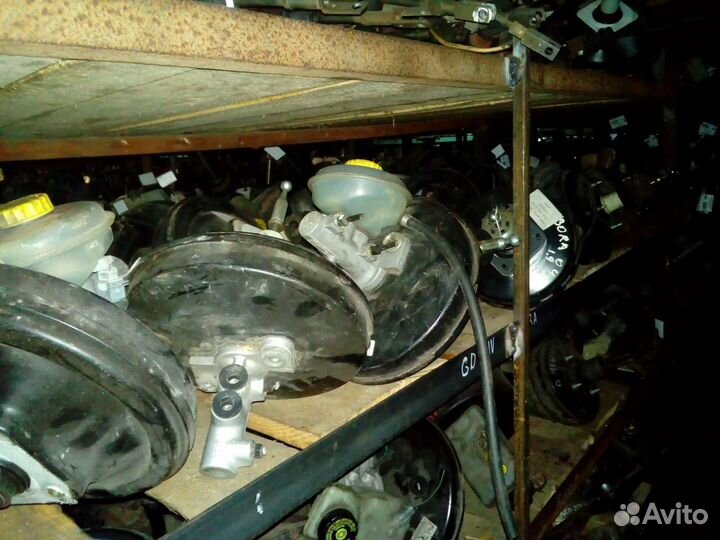 Вакуумный Усилитель Тормозов Б/У