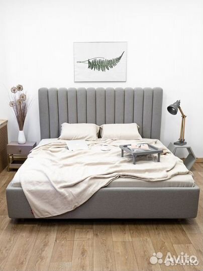 Кровать двуспальная