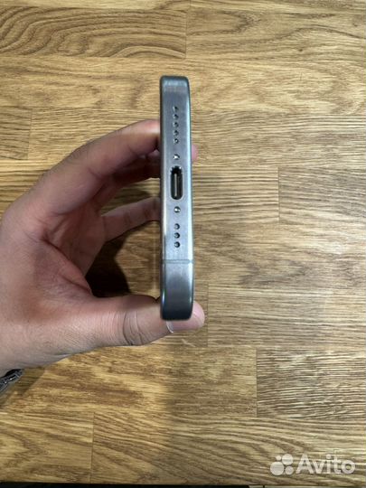 iPhone 15 Pro, 128 ГБ