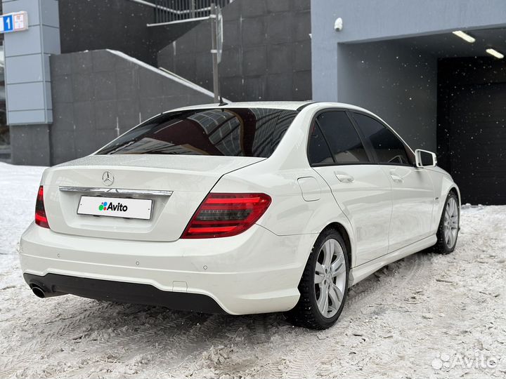 Mercedes-Benz C-класс 1.8 AT, 2011, 204 200 км
