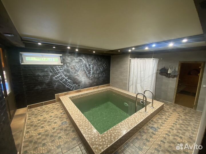 Сауна на дровах с мангальным двором