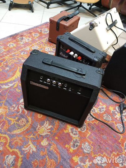 Гитарный комбоусилитель Bosstone 15W
