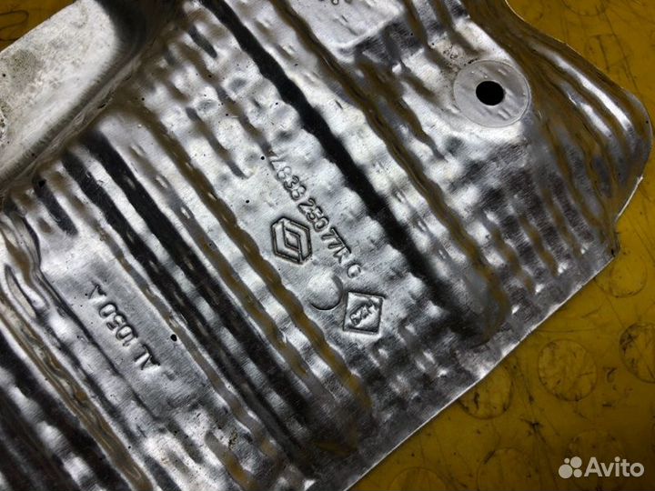 Тепловой экран Renault Arkana H4ME441 2021