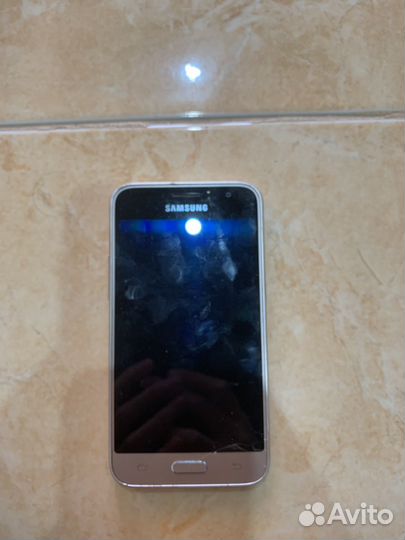Samsung Galaxy J3 (2016) SM-J320F/DS, 8 ГБ