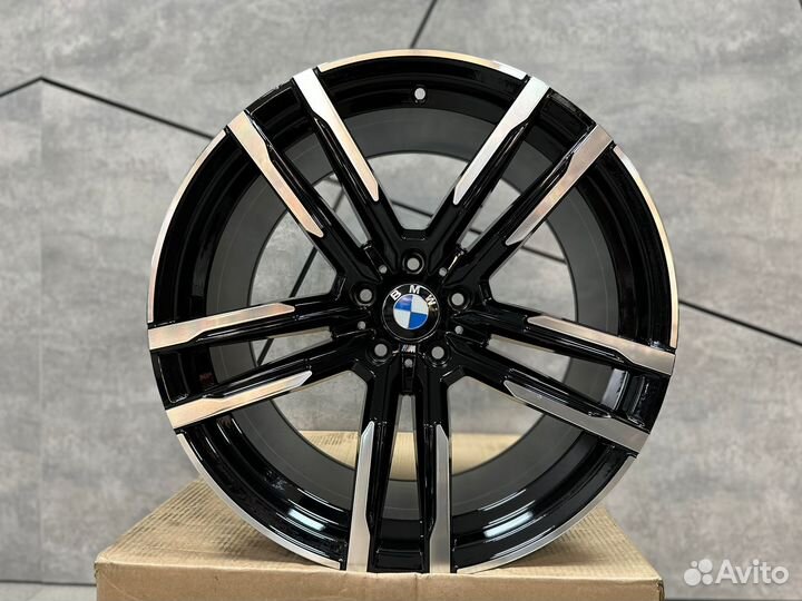 Комплект дисков R20 BMW X5 разноширокие