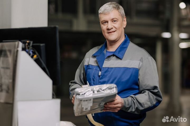 Кладовщик(ца). Вечерние и ночные смены (без опыта)