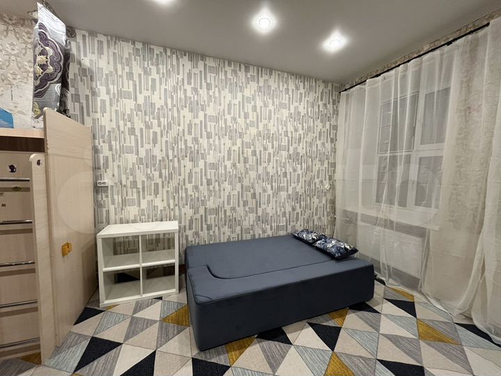 Комната 22,4 м² в 4-к., 1/6 эт.