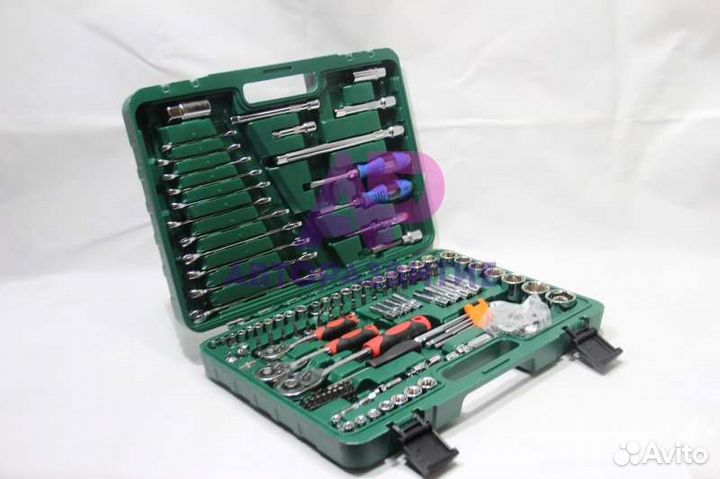 Инструменты в машину набор из 121 предмета