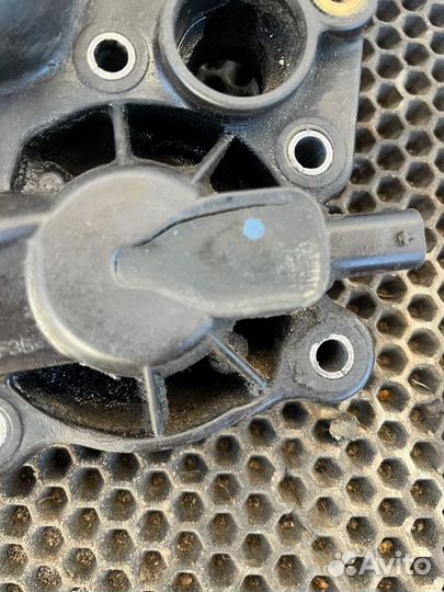 Корпус масляного фильтра Volkswagen Touareg