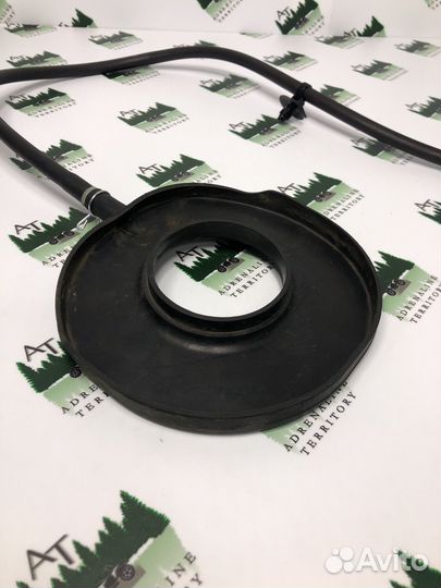 Накладка топливозаправочной горловины cf400L