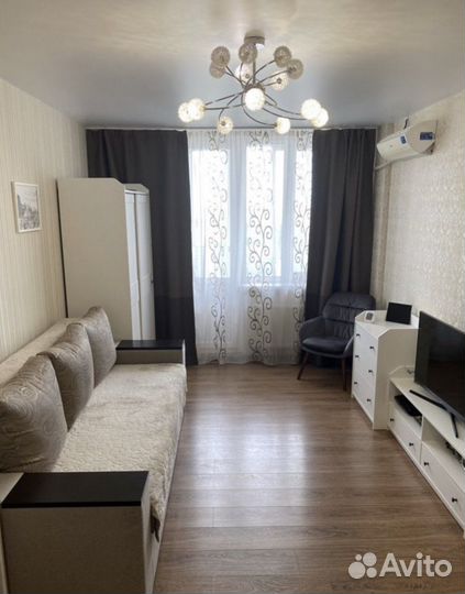 Люстра потолочная