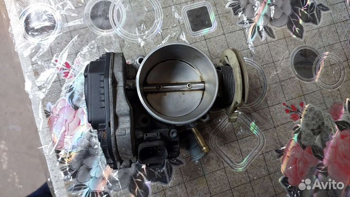 Дроссельная заслонка audi A6 C5