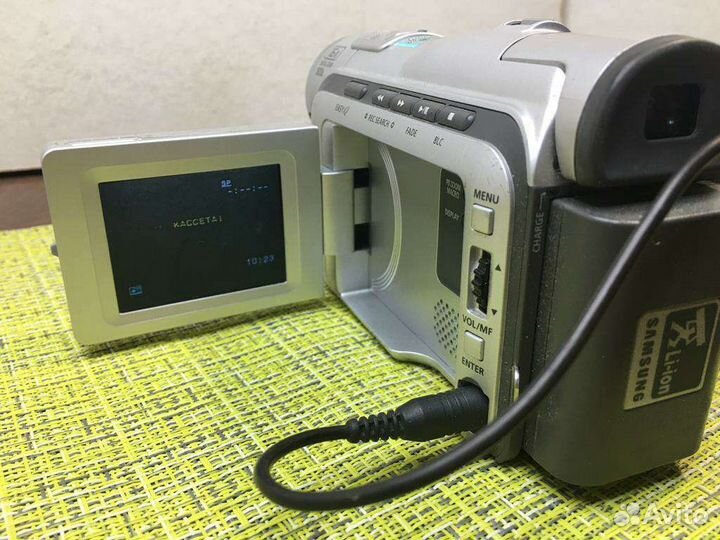 Кассетная видеокамера samsung