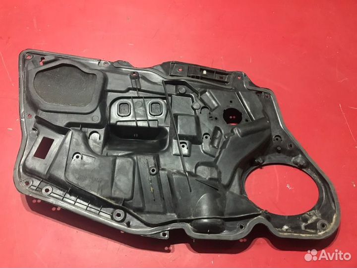 Панель двери передний правый Mazda 6 GG L3C1 2004