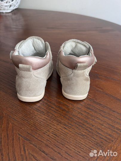 Ботинки котофей 18