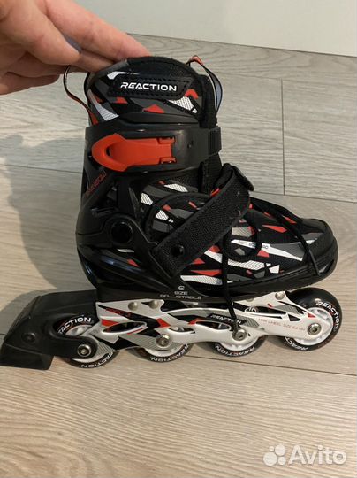 Роликовые коньки Reaction детские