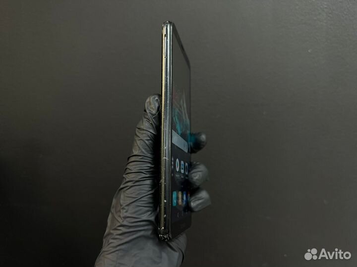 HONOR 7X, 4/64 ГБ