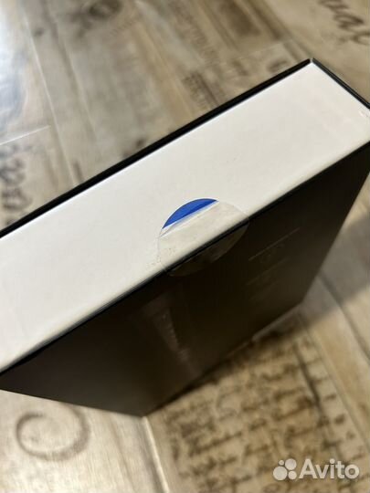 Электрическая зубная щетка