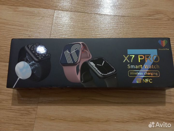 Часы женские новые