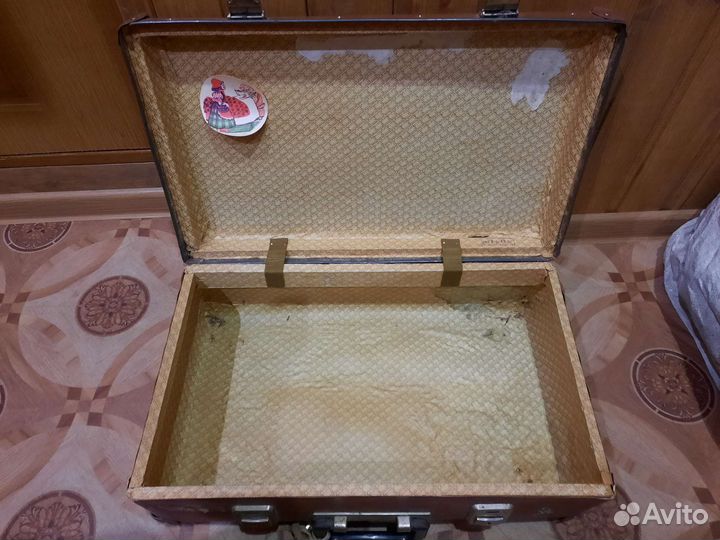 Сумки,портфель,чемодан,тубус ретро