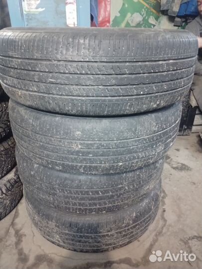 Kumho Solus KH17 225/65 R17