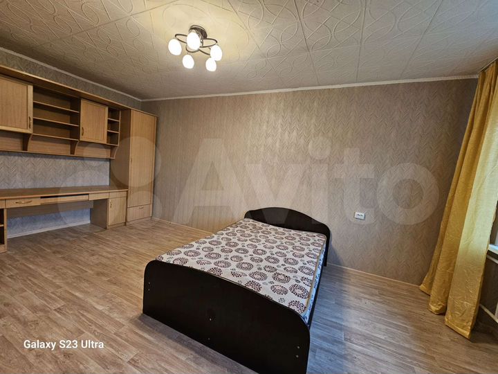 Комната 35 м² в 2-к., 4/4 эт.