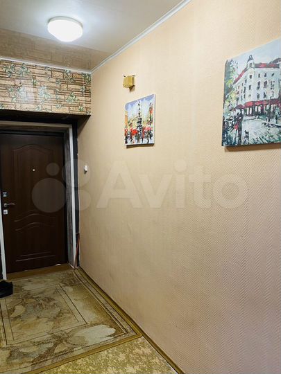 2-к. квартира, 61 м², 3/5 эт.