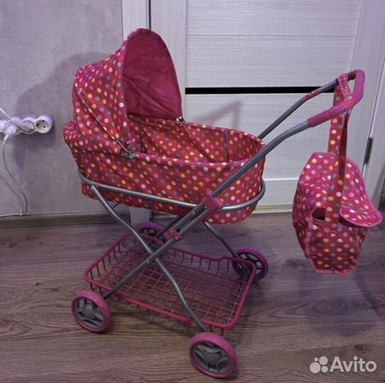 Коляска кукольная