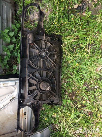 Панель передняя телевизор Volkswagen Golflll/Vento