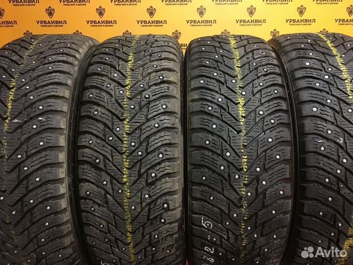 Nokian Tyres Hakkapeliitta 8 215/65 R16 102T