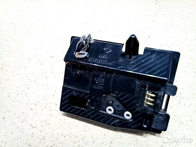 Фонарь салона (плафон) Chrysler Pacifica 2004