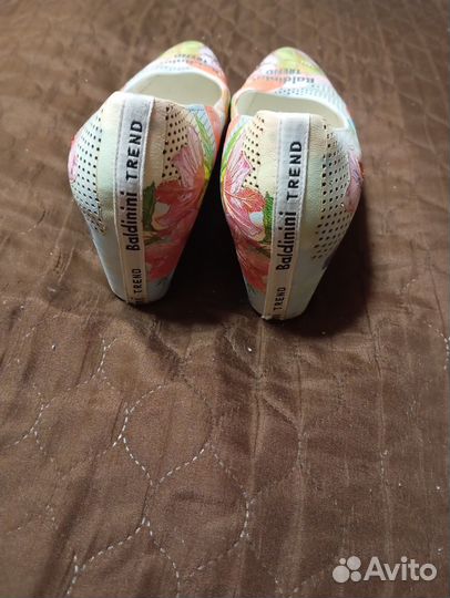 Продам туфли 38 р-р