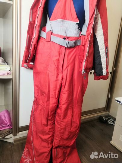 Продам костюм для катания на лыжах, сноуборда
