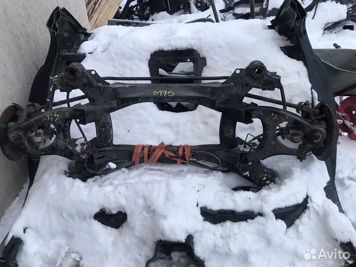 Рычаги задние кулаки Хонда Аккорд 8 2литра