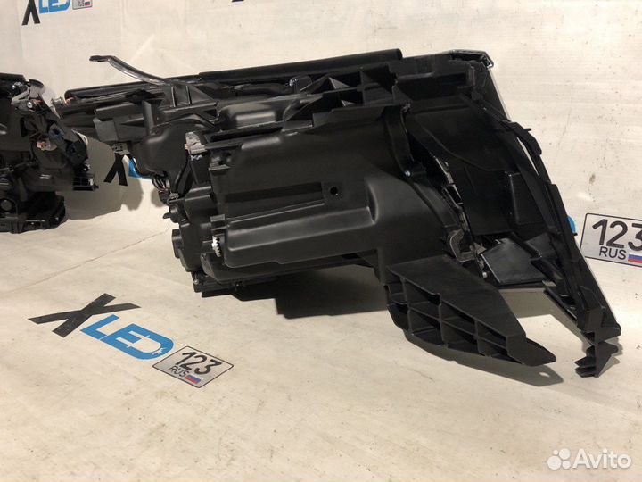 Фара левая правая Land Cruiser Prado 150 FJ150